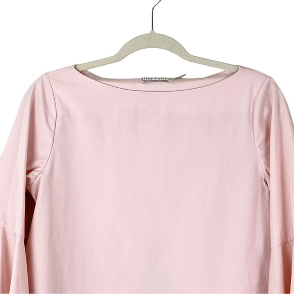 Alice + Olivia Pink Bell Sleeve Top S Boat Neck Spit Back sz XS - Picture 3 of 9